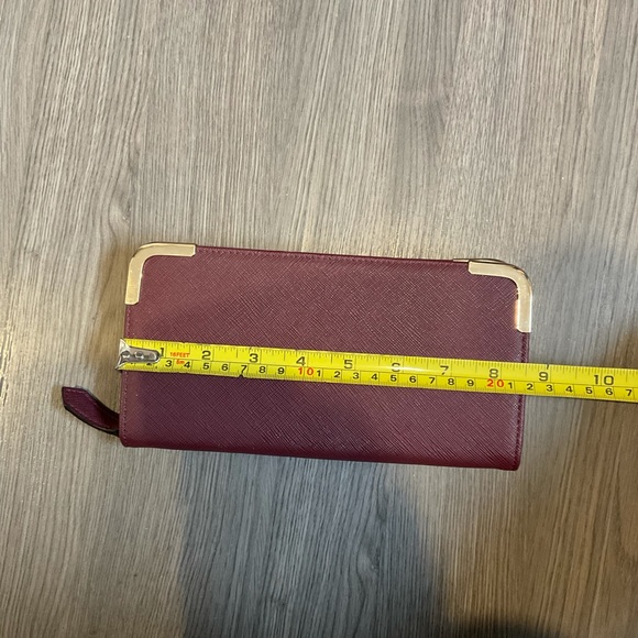 Call it Spring Burgundy Wallet - Picture 4 of 6